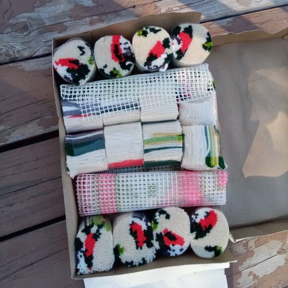 Bucilla "Joyful Goose" latch draftstop kit NEW VINTAGE - Picture 4 of 9